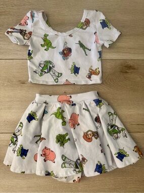Wild Rich Kids Girls' White Toy Story Print Skirt & Top Matching Set